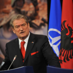 “Atdheu nuk është pronë, protesta nuk është biznes dhe liria nuk ka pronar.”