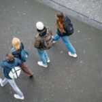 Protesta qytetare kundër Ramës, France 24: Tubimet janë kthyer në simbol të pakënaqësisë ndaj qeverisë, kërkohet dorëheqja e kryeministrit
